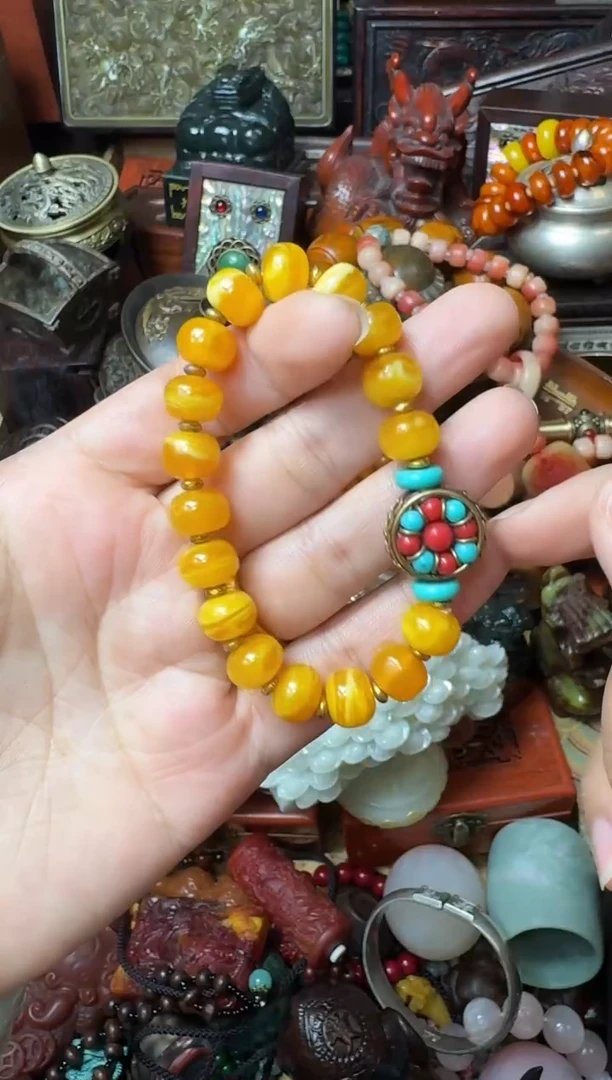 手链蜜蜡未镶嵌主播推荐：一物一拍，讲解为准！