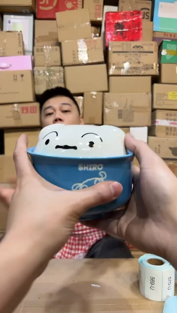 【闪购商品】杯蓝色小白带盖碗