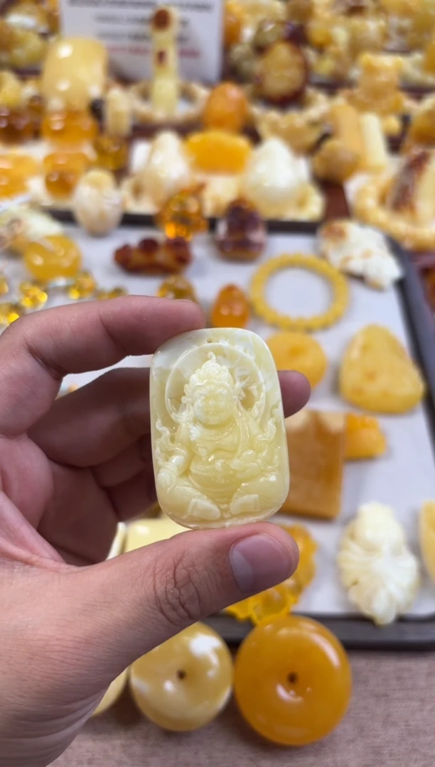 未镶嵌琥珀裸石牌子