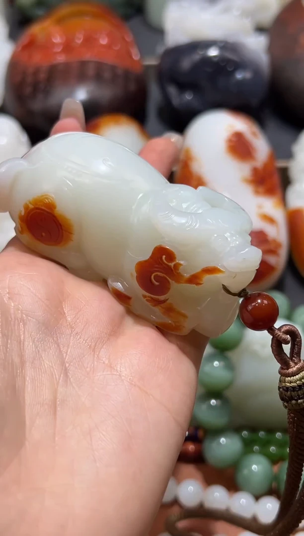 未镶嵌和田玉把件晨*.和田玉