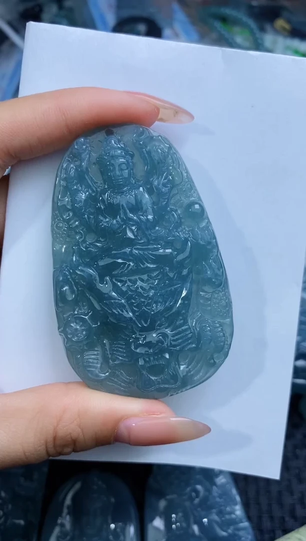 【闪购商品】翡翠颈饰未镶嵌