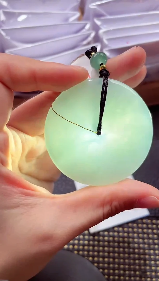 颈饰未镶嵌翡翠20251231