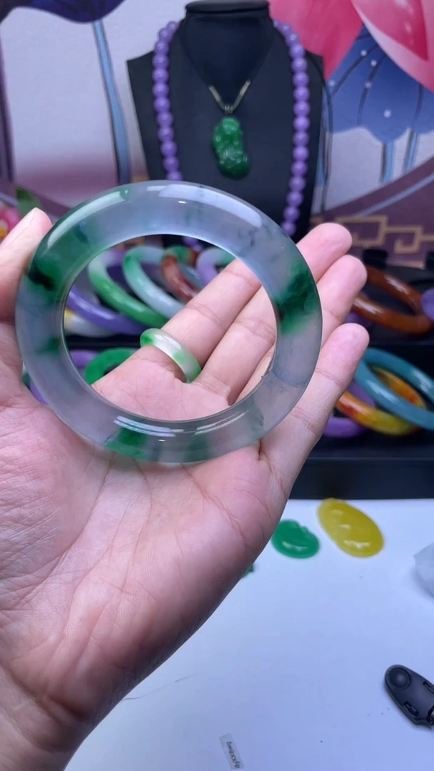 非金属仿水晶手镯