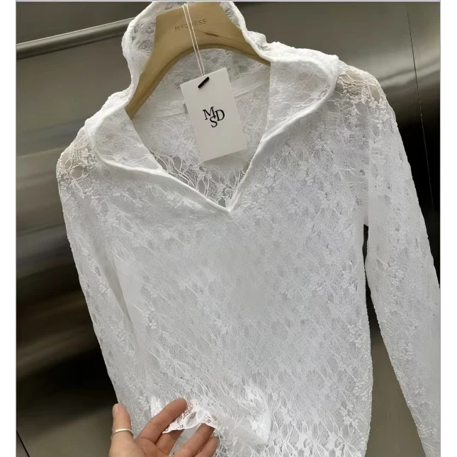 mydress A250317212   浮雕花朵连帽防晒衫  229