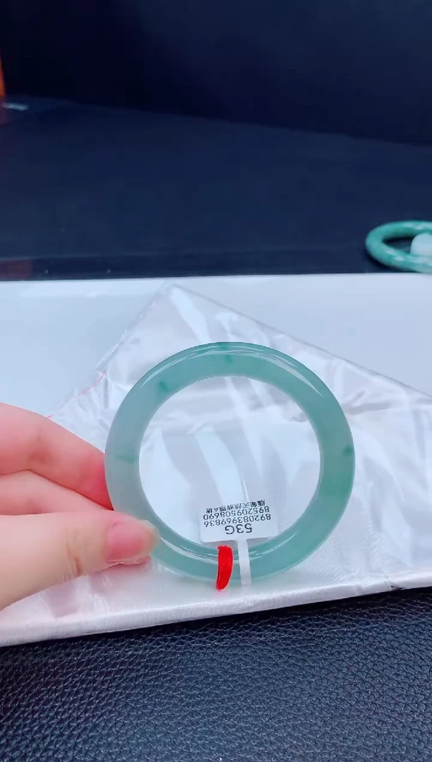 翡翠手镯未镶嵌缅甸天然翡翠A货手镯