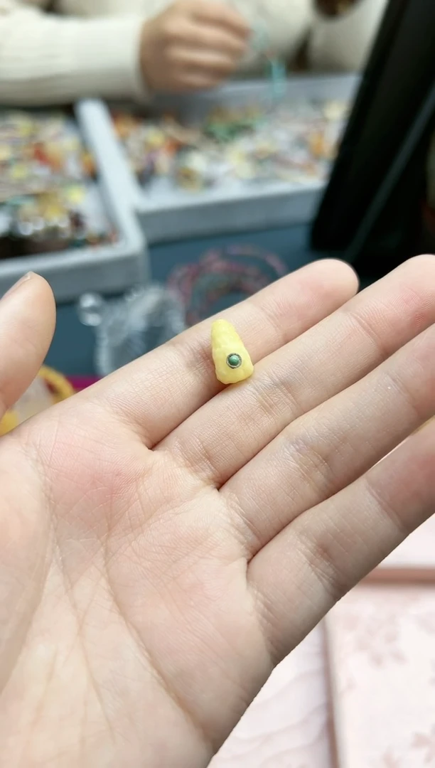 【闪购商品】蜜蜡裸石未镶嵌蜜蜡三通配饰*1 念一造物