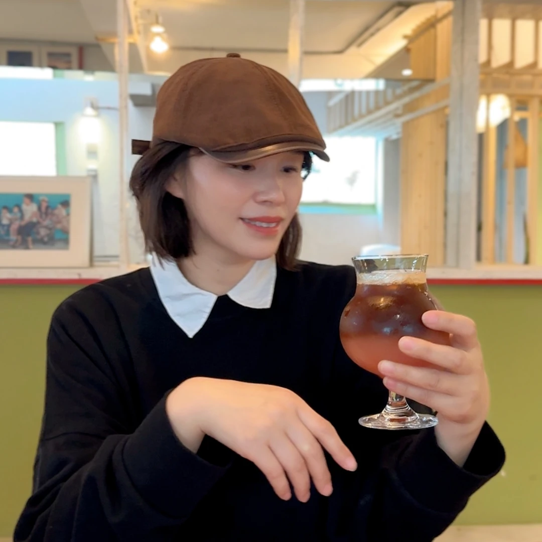韩国灯芯绒鸭舌帽子秋冬男女PU拼接英伦复古情侣大头围前进帽潮流