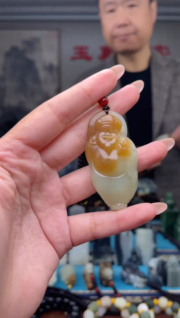 未镶嵌和田玉挂件1