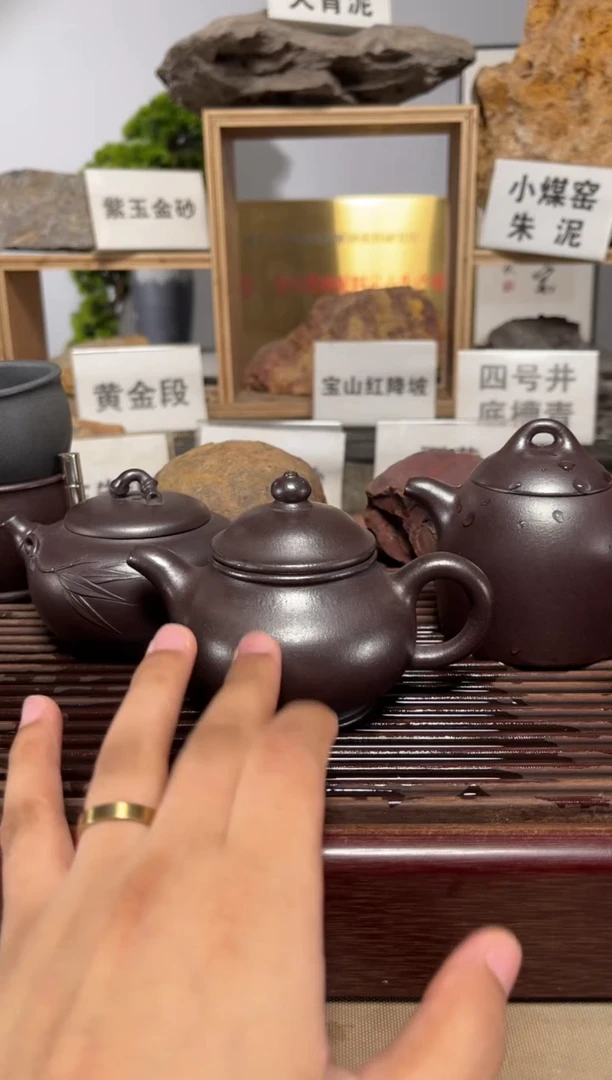 茶壶紫砂微瑕石红潘壶