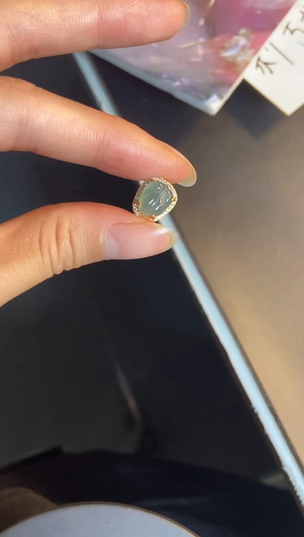 吊坠(不含链)银S925镶嵌翡翠1