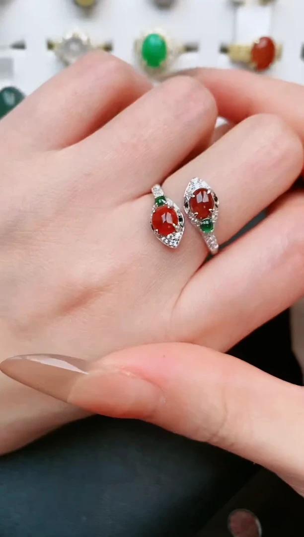 【闪购商品】翡翠戒指银S925镶嵌....