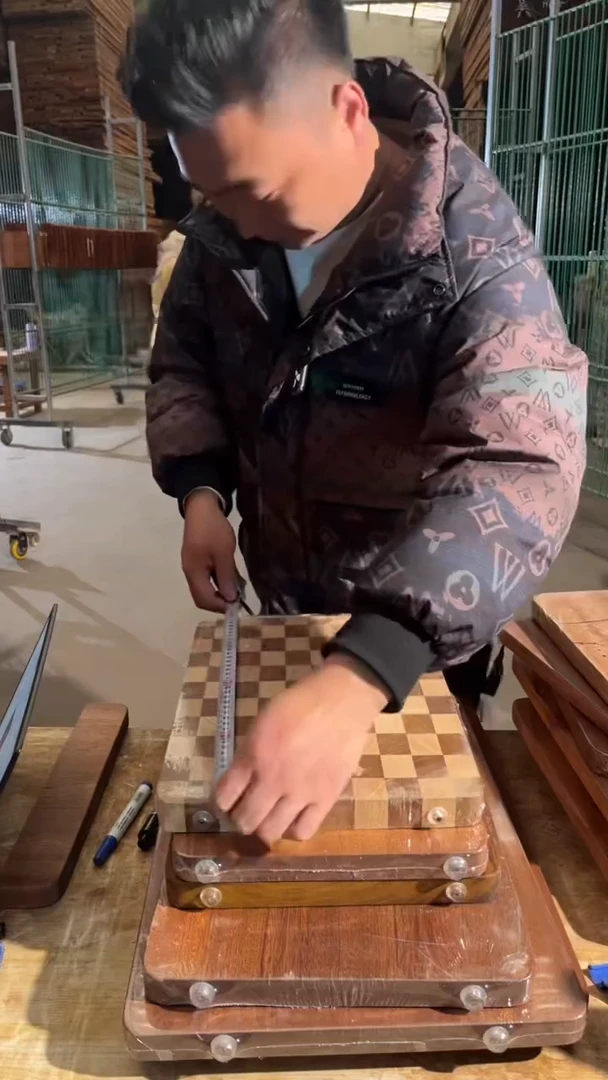 木38*28棋盘格菜板