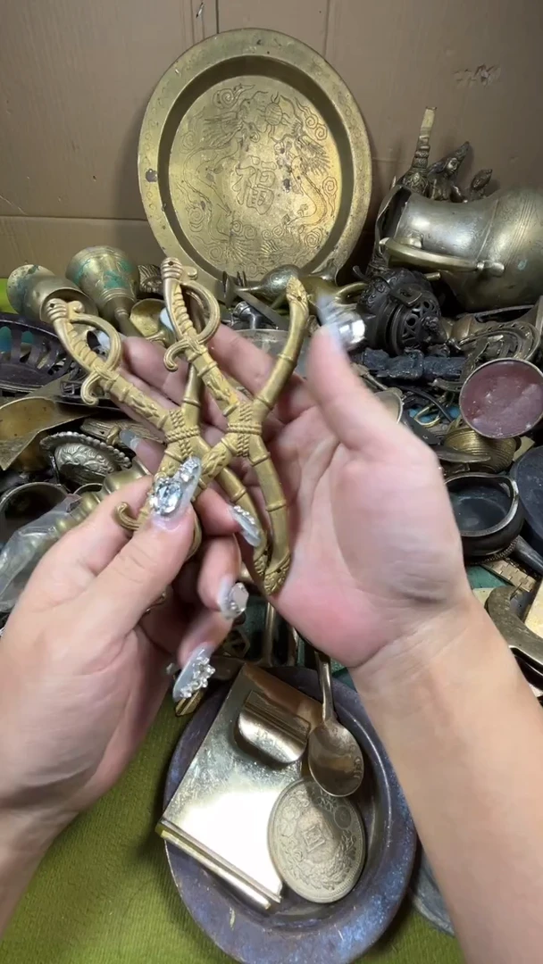 用****3亿锦铜回流铜器摆件13