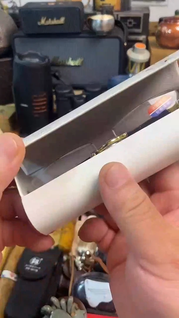 瓷片闪购商品，如图所示