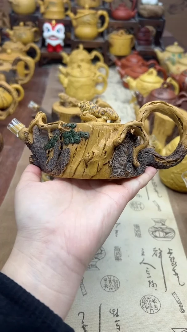 【闪购商品】紫砂茶壶浮雕树桩紫砂茶壶