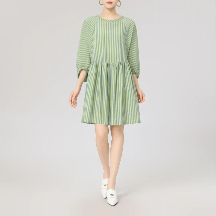 AMASS/阿玛施早春短款洋装高级提花深设计感泡泡袖连衣裙550019
