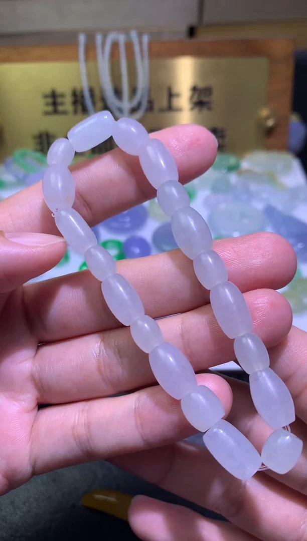未镶嵌定制翡翠毛货