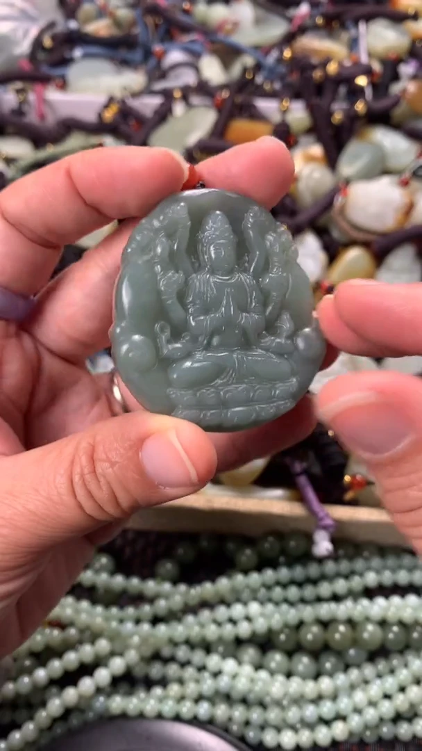 【闪购商品】和田玉颈饰未镶嵌多样性发货没有证书拍一发一有瑕