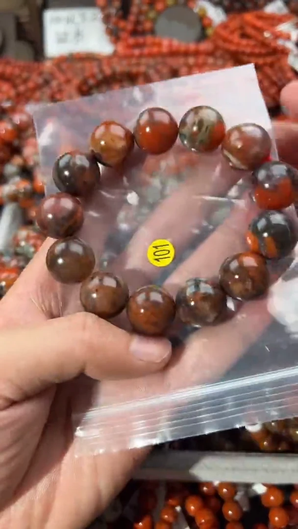南红玛瑙手串未镶嵌17