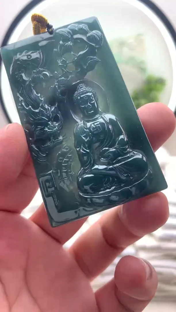颈饰未镶嵌翡翠阿弥陀佛