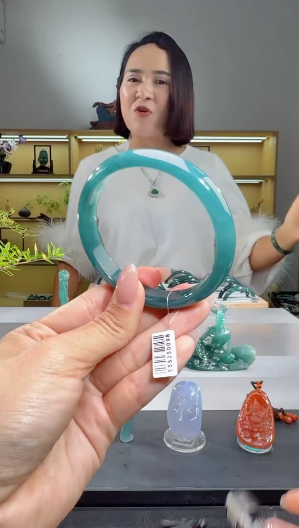 未镶嵌手镯翡翠59.7圈