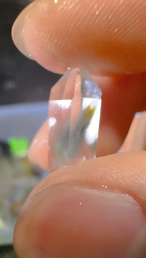 未镶嵌珠宝半成品水晶牙*牙牙。水晶