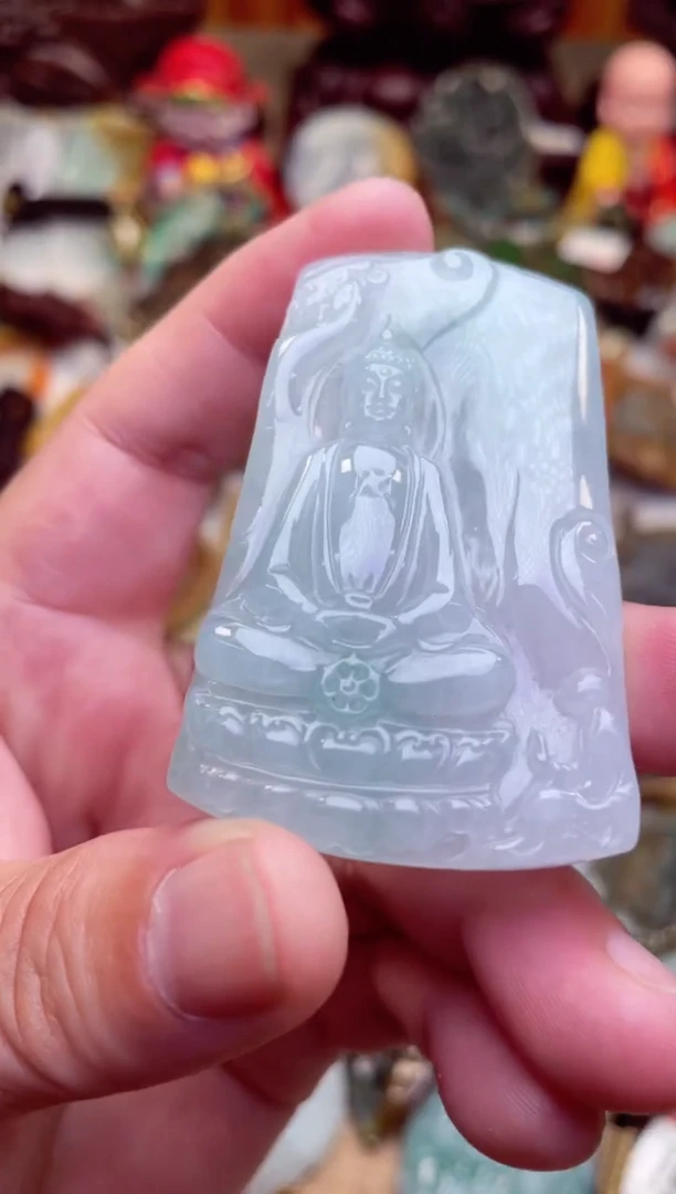 颈饰未镶嵌翡翠1