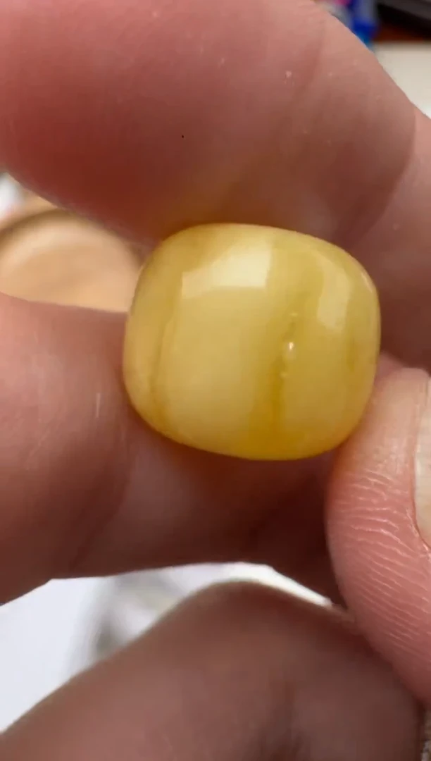 【闪购商品】蜜蜡裸石未镶嵌蜜蜡配饰