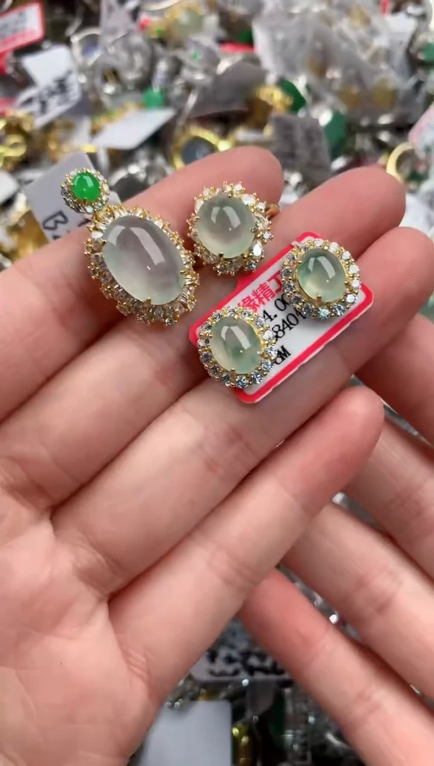 银S925镶嵌戒指翡翠777    1