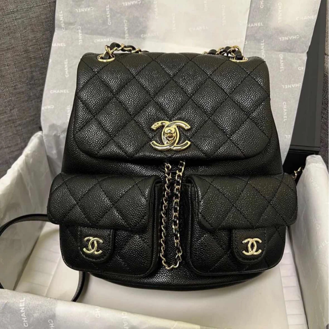 99新 Chanel/香奈儿 闲置小花6珊 23A Duma 双肩包中号黑金芯片开
