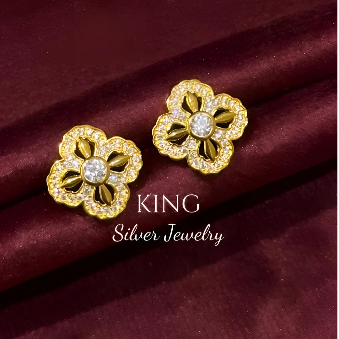 925银耳饰 king银饰金色四叶花耳钉轻奢百搭气质送老婆女友耳环
