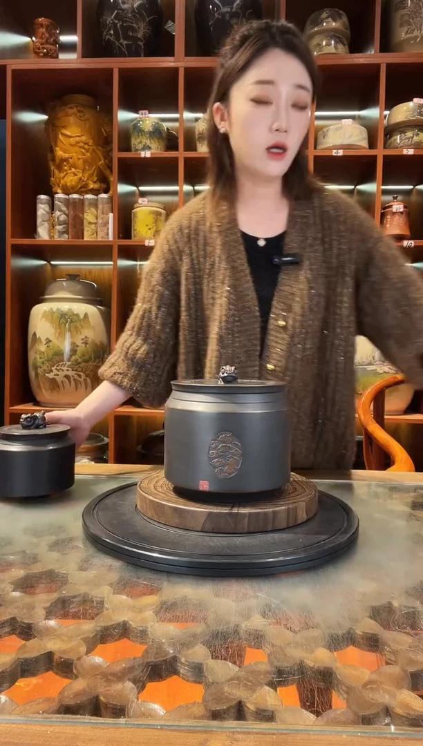 罐云南建水紫陶茶罐