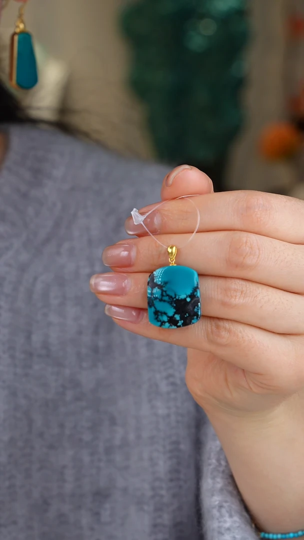 【闪购商品】绿松石吊坠(不含链)18K金镶嵌1