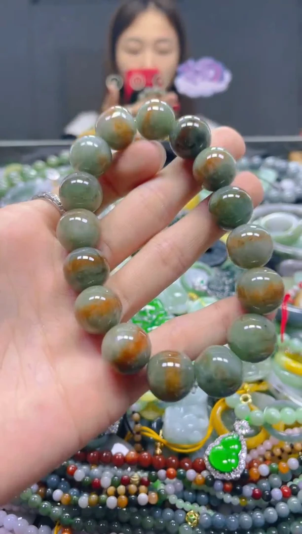 颈饰未镶嵌翡翠13MM/T/翡翠A货，一件也是批发价