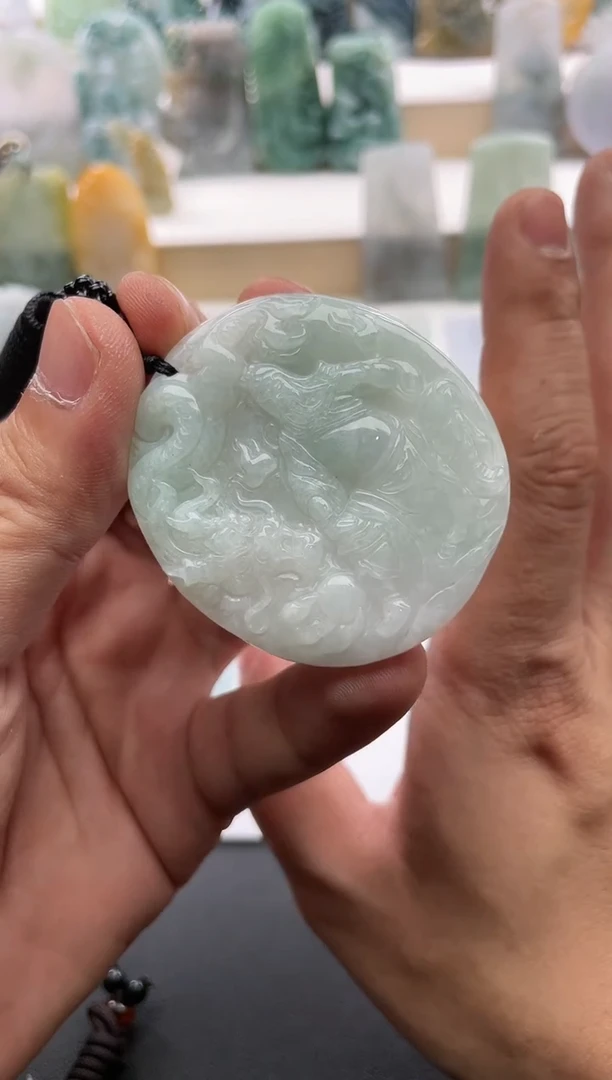 【闪购商品】翡翠颈饰未镶嵌..../1/22/ 76