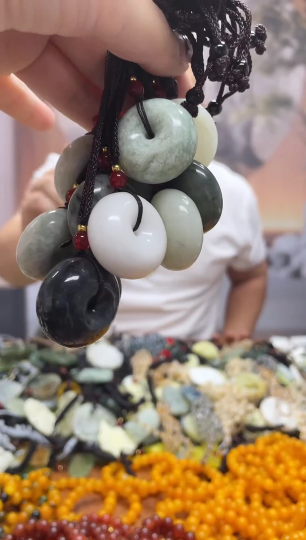 未镶嵌岫玉吊坠多样性发货拍一发一