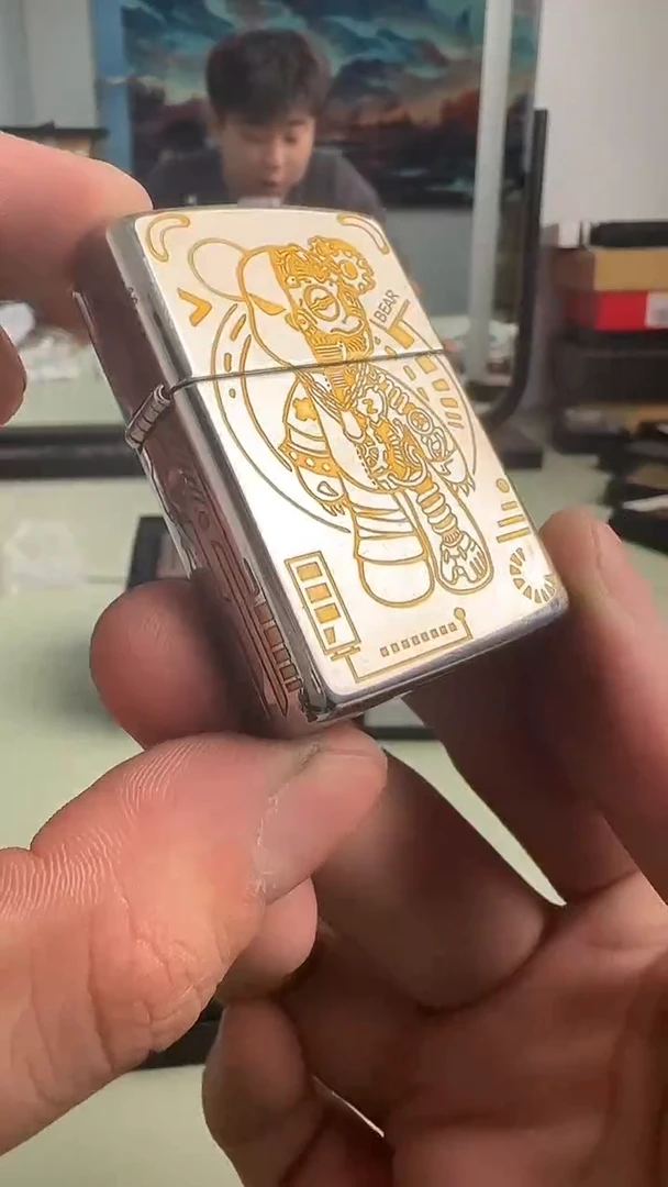 铜zippo打火机熊
