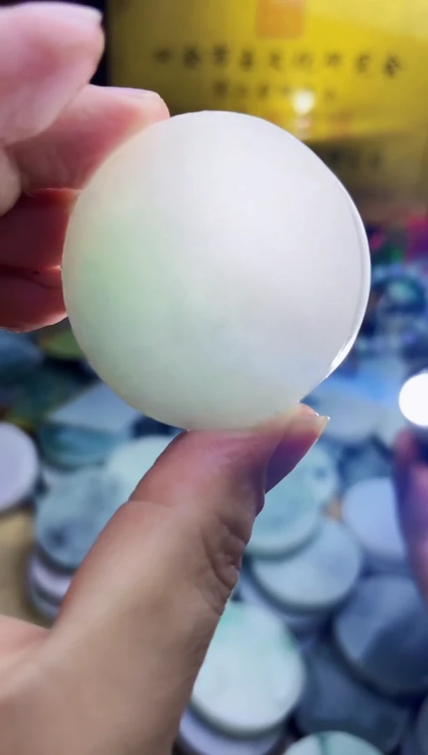 翡翠挂件未镶嵌A货常星1001