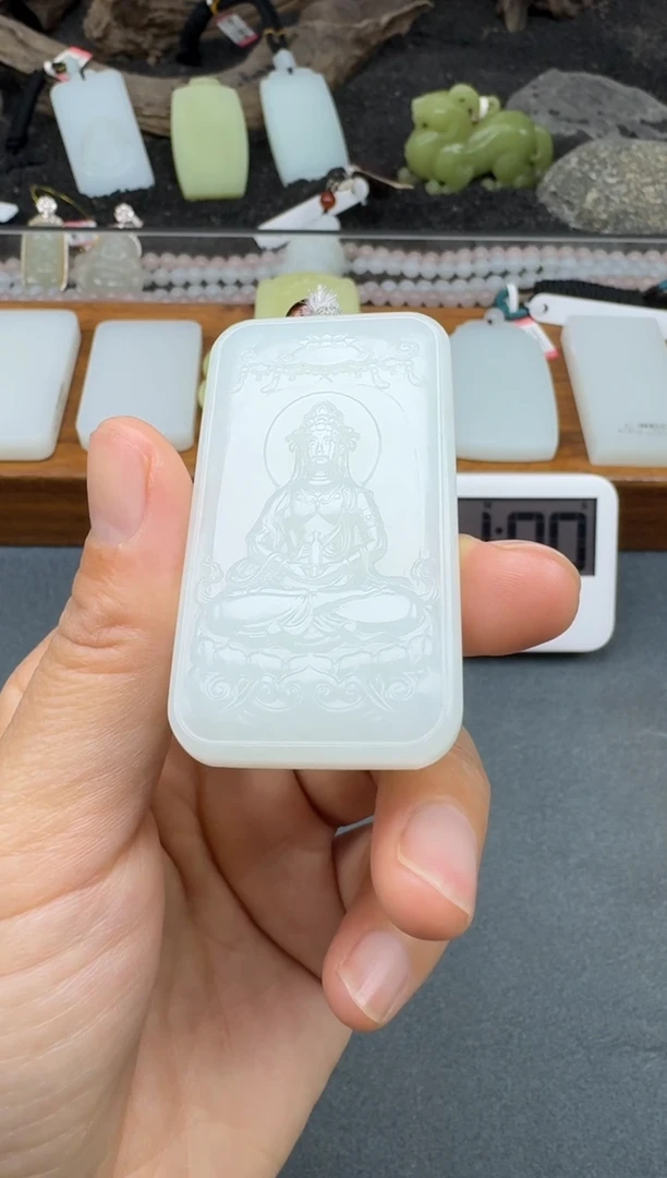 颈饰未镶嵌和田玉2