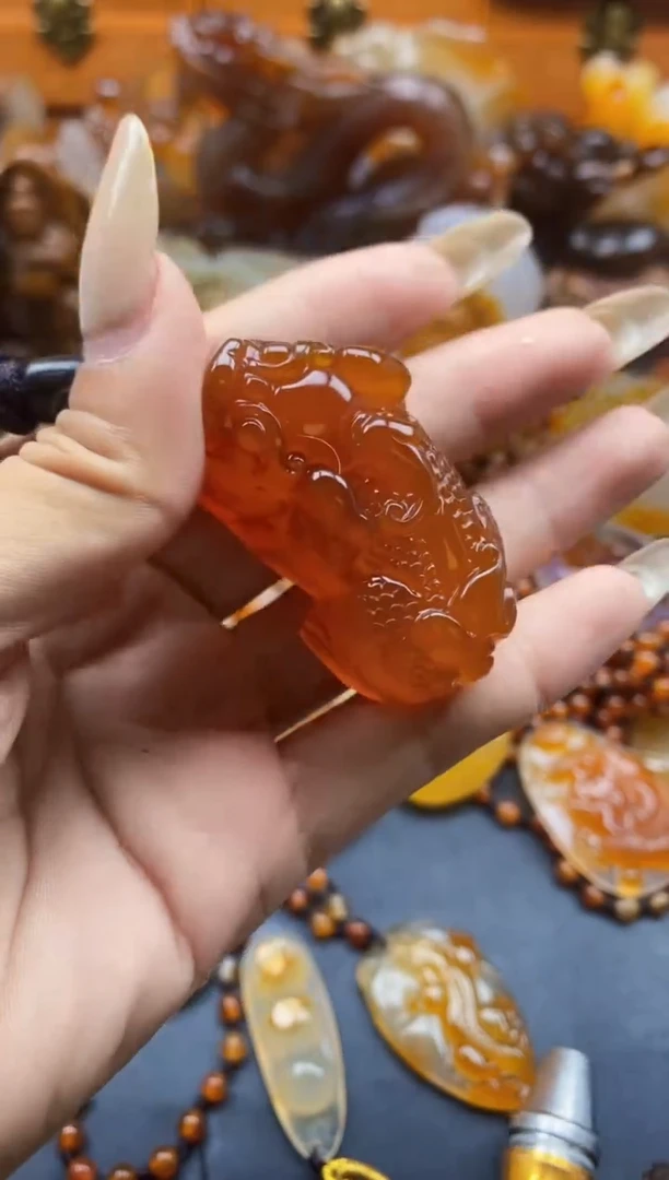 玛瑙/玉髓挂件未镶嵌用****8ll