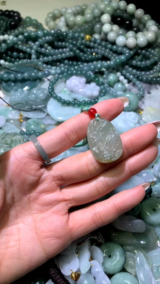 吊坠(不含链)未镶嵌翡翠1
