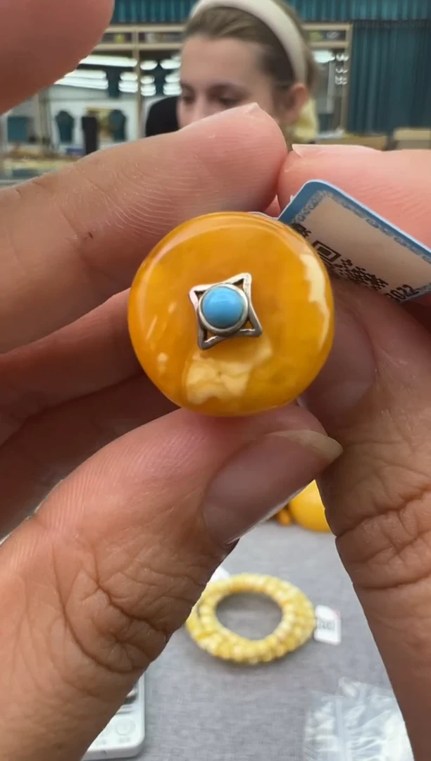 琥珀未镶嵌戒指149秒拍号假一罚十