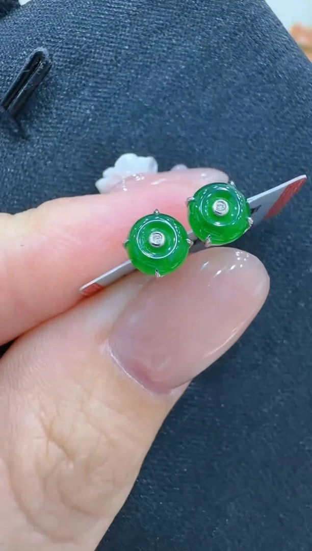 18K金镶嵌翡翠耳饰多样性团购发一件