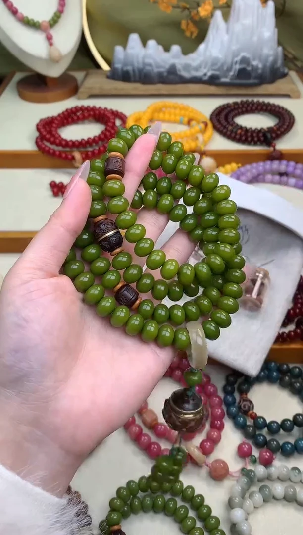【闪购商品】白玉菩提手串绿菩提1