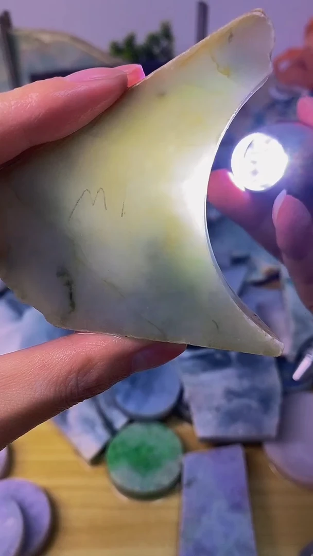 翡翠裸石天然A货缅甸翡翠高品质边角料506