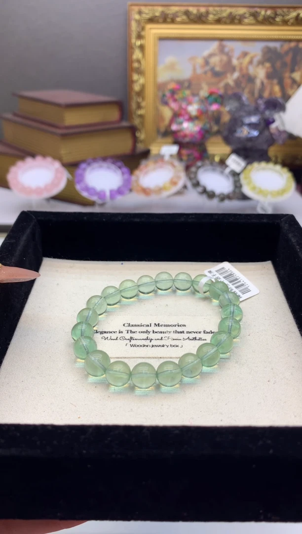【闪购商品】水晶手串未镶嵌薄荷绿萤石9+