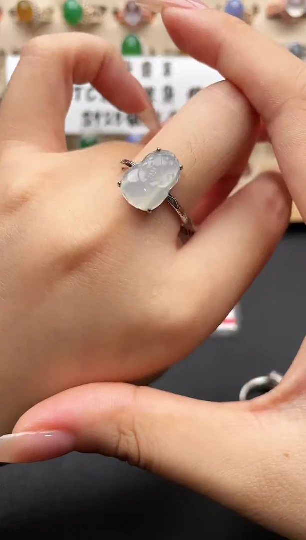 银S925镶嵌戒指翡翠一物一证一礼盒