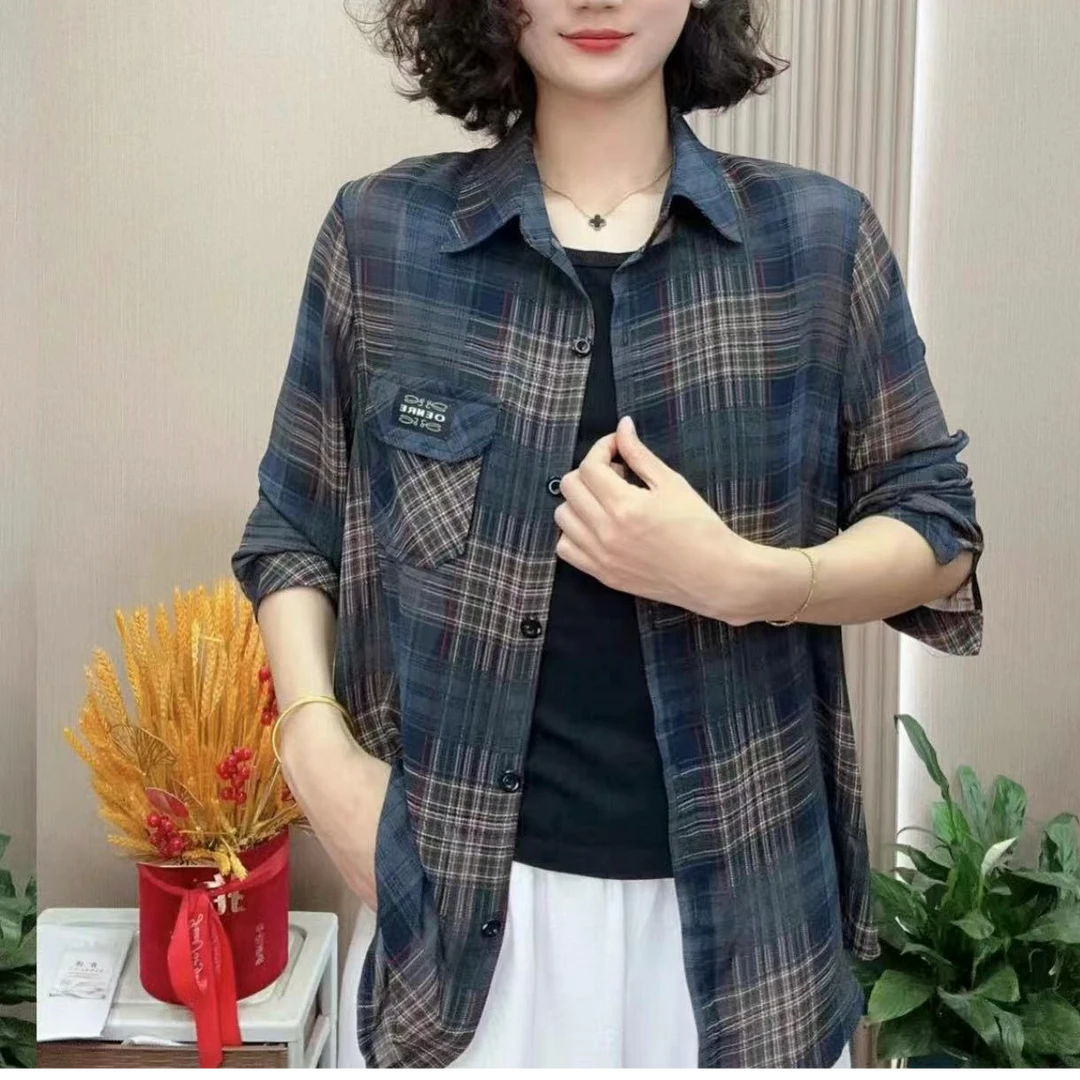 夏季防晒女士上衣时尚百搭格子衬衫2025新款妈妈装