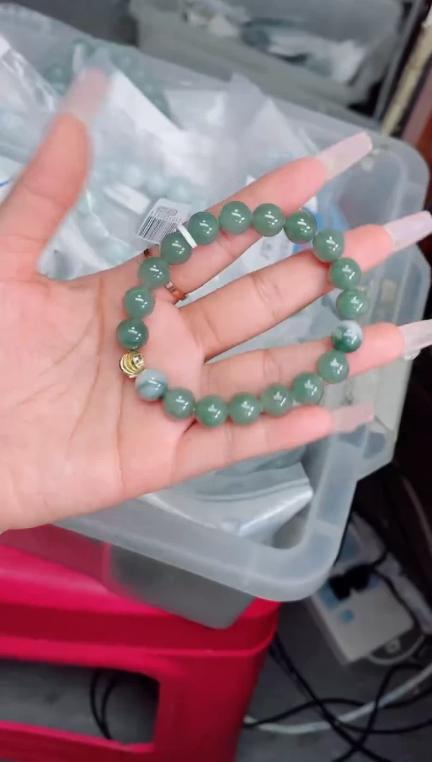 未镶嵌定制翡翠珠串9.9