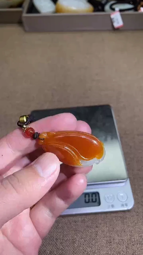 颈饰未镶嵌和田玉12.29